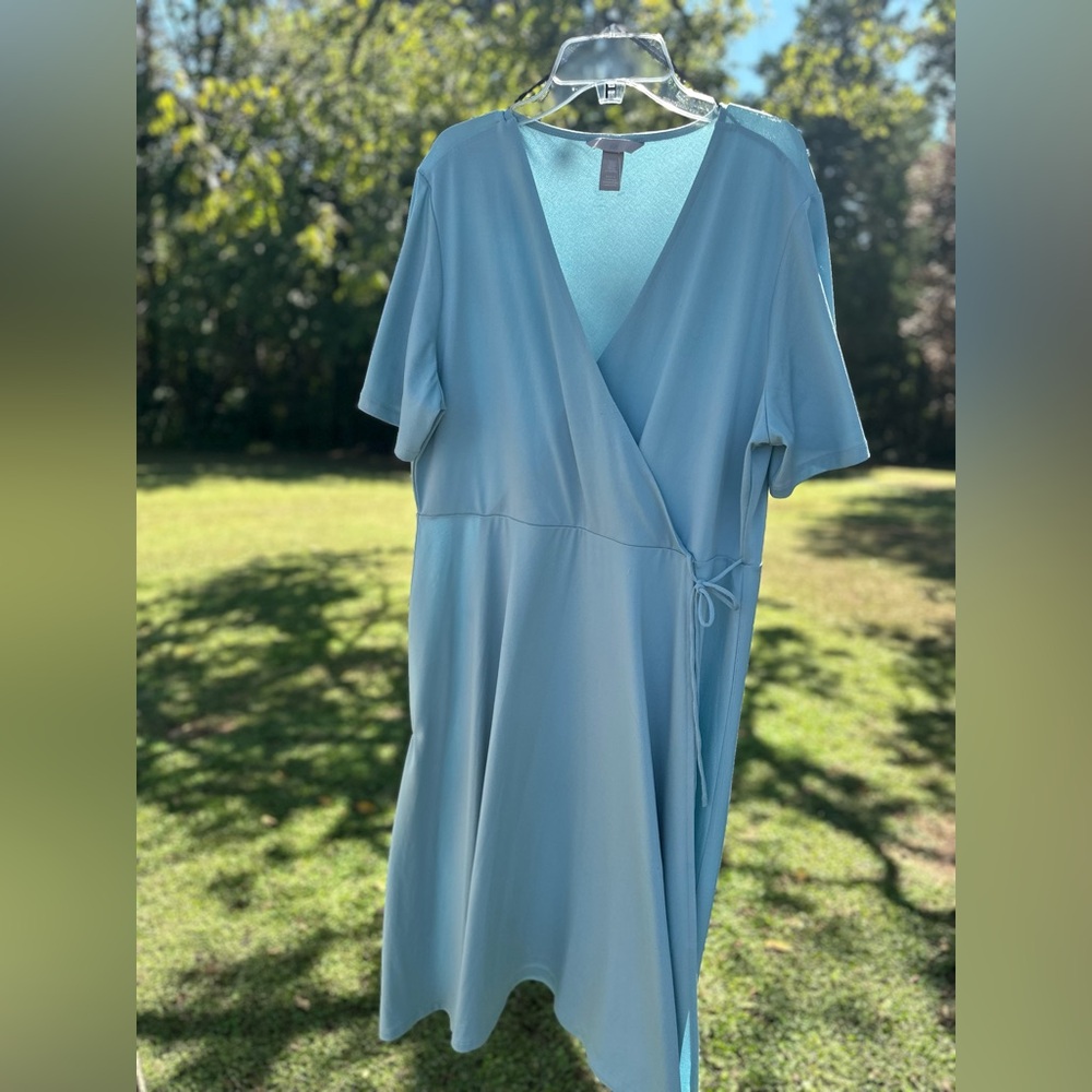 H&M Gray Wrap Tie Front Midi Dress